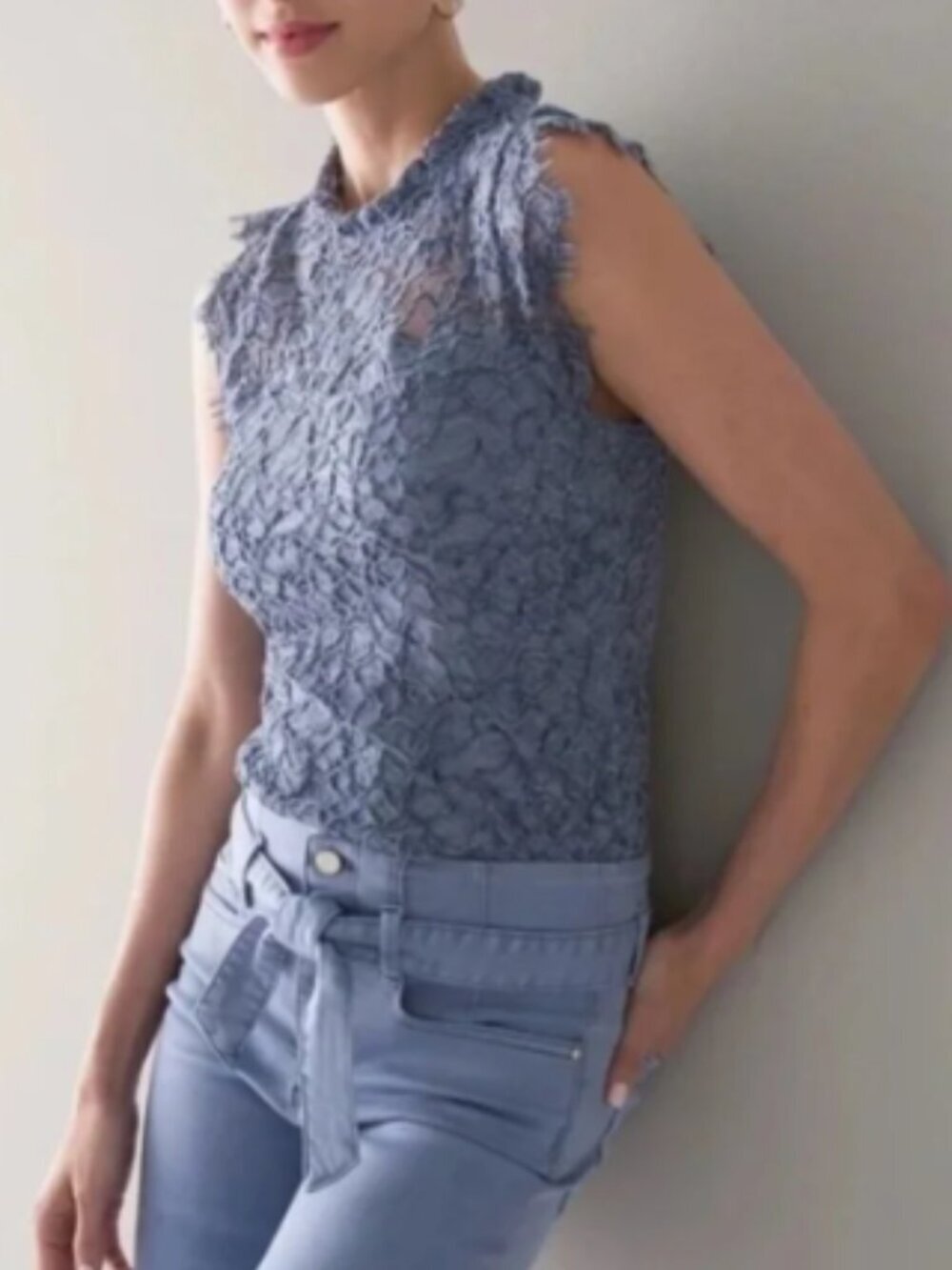 White House Black Market Women's Size 12 Lace Blouse Blue Gray High Neck Soft